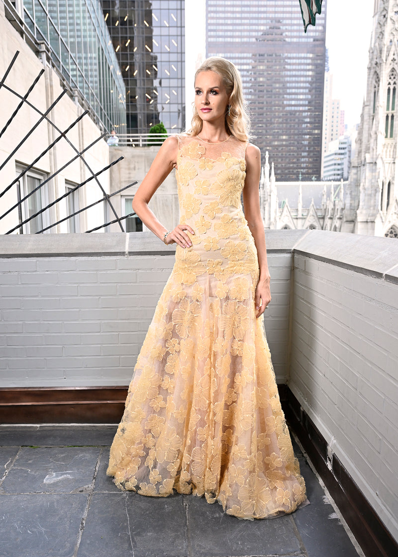 Look 15: Straw Floral Lace Illusion Gown