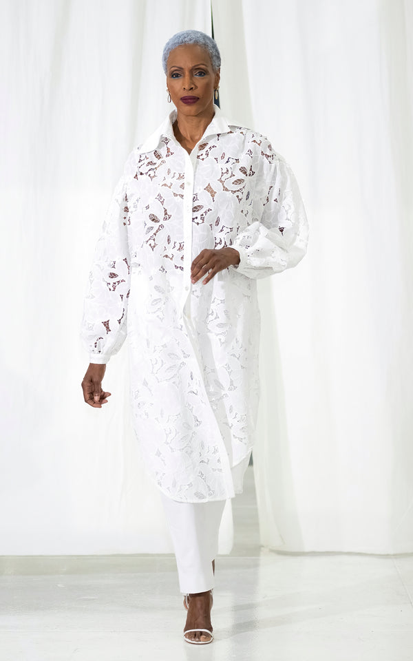 Look 12 White Floral Lace Shirt Dress Over Ponte Slit-Front Capri Pant